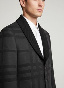 Stylish Men&#39;s Suit &amp; Blazer