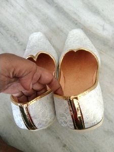 Men Treditional Footwear