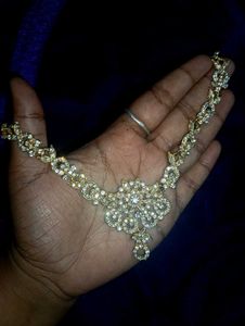 Elegant Gold Necklace