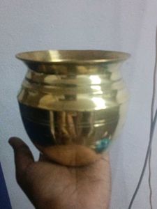 Pawan Brass Pot