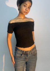 Black Off Shoulder Trendy