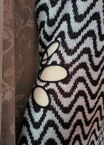 Wavy Pattern Midi Dress