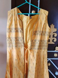 Beautiful 😍 Mustard Colour  Gown Jacket 😍😍