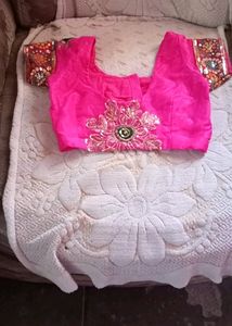 Offer partywear saree