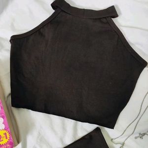 Cropped Top With Hand Warmers