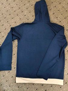 Hooded Sweat Shirt