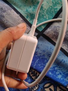 realme 80W adapter with cable