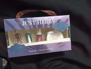 Just Herbs Travel Touch Up Kit