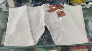Men&#39;s Jeans