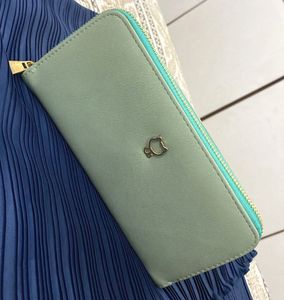 Mint Green Zipper Wallet – Stylish, Compact & New