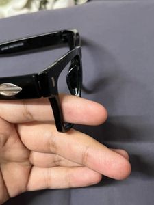 Classic square frame