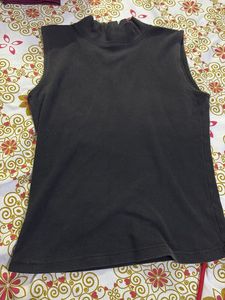 Sleeveless Top