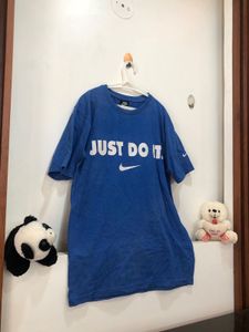 Nike &#39;Just Do It&#39; Tee