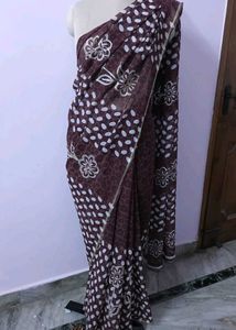 Elegant Brown Printed Saree