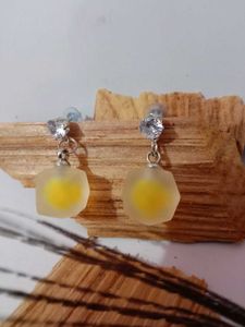 Sunbeam Frost: Yellow-Core Dangle Earrings