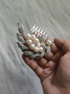 Vintage Pearl & Rhinestone Hair Accessory