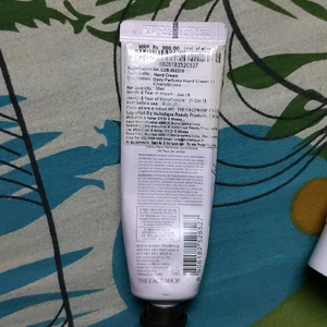 Forest Essentials sanitizer +  the faceshop hand cream + jewelry box ( with mirror)