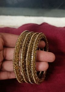 Set of 4 Bangles