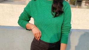 Green Crop Top