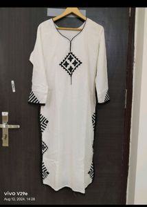 Off white kurta pant dupatta set
