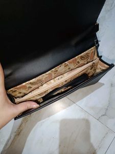 Shoulder Bag from Meesho.
