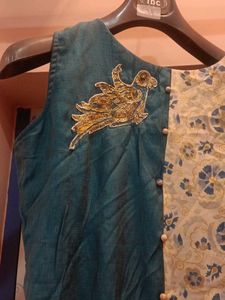 Stylish Asymmetric Kurti