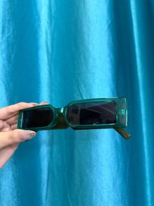 Green Retro Sunglasses