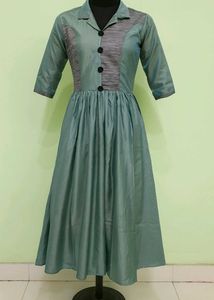 Elegant Green Midi Dress