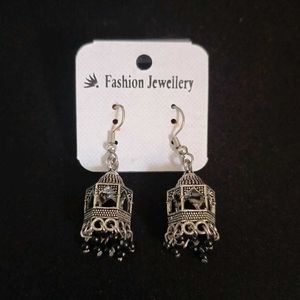 Earrings Set ( 2 Designs)