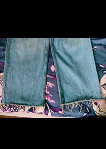 H&amp;M Straight Fit Jeans