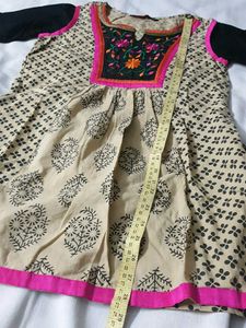 Women&#39;s Short Kurti By Srishti Brand, Size M