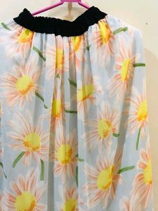 Floral Daisy Print Skirt