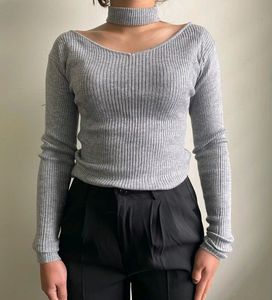 Ribbed Grey Top