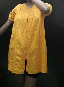 Yellow Eyelet Button-Down Top🌻🎧