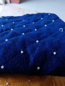 Dizner Cousion Cover Free Walat