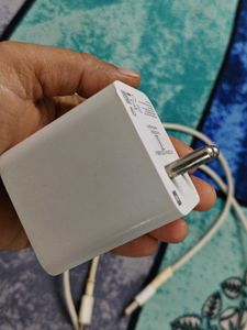 Charger &amp; Cable 27.5W