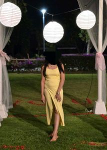 Elegant Yellow Midi Dress