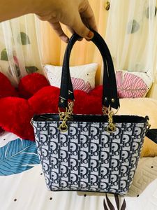 Black Slingbag 👛😍
