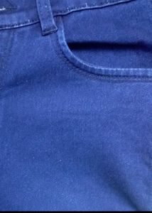 Women&#39;s Blue Jeans