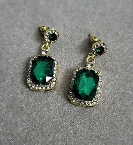 Emerald Green Drop Earrings