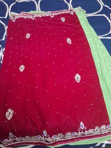 It Is Gorgeous Magenta Velvet Work Saree