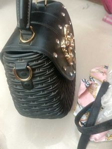 Beutiful Bag For Women Stylish