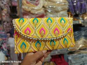 Embroidered Clutch Set
