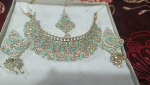 Elegant Jewelry Set
