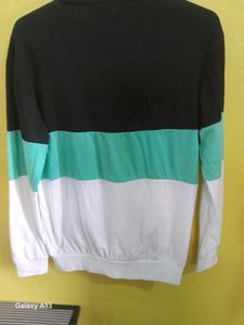 Kroptee Colorblock Long Sleeve