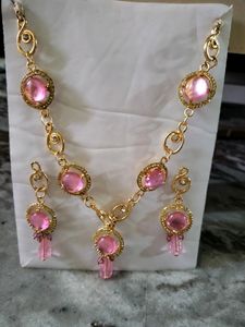 Necklace Set