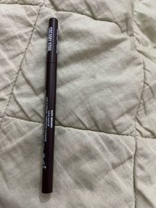 Huda Beauty Creamy Kohl