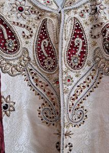 Sherwani With Pyjama And Stole
