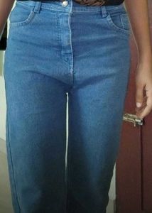 straight leg jeans