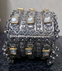 Silver-tone Embellished Bracelet